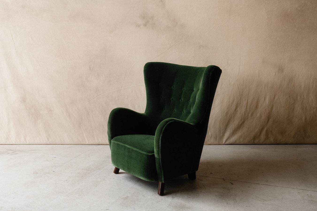European Vintage Mogens Lassen Lounge Chair from Denmark, circa 1950 For Sale