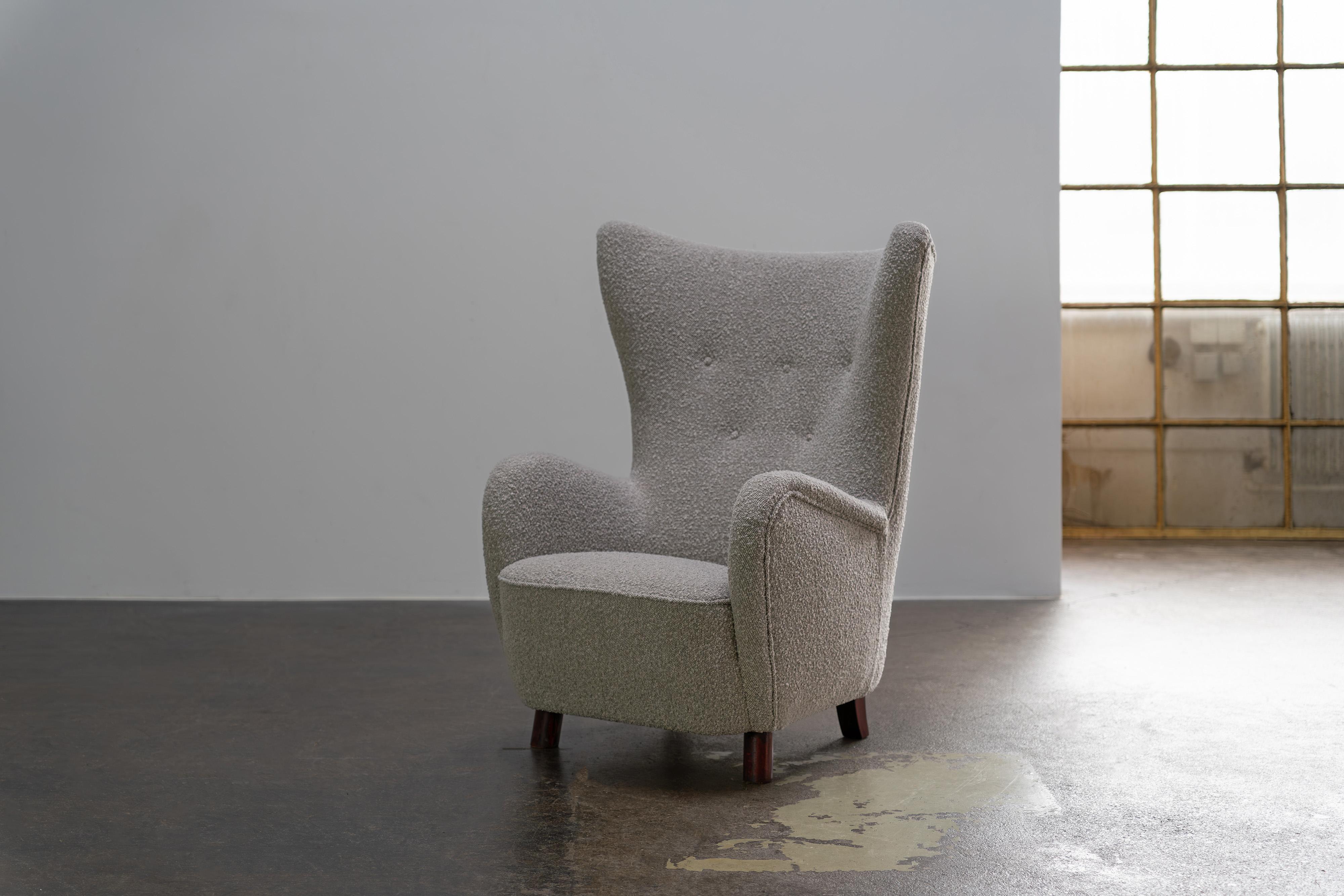 Vintage Mogens Lassen Wingback Chairs From Denmark, Boucle Fabric, 1950s For Sale 3