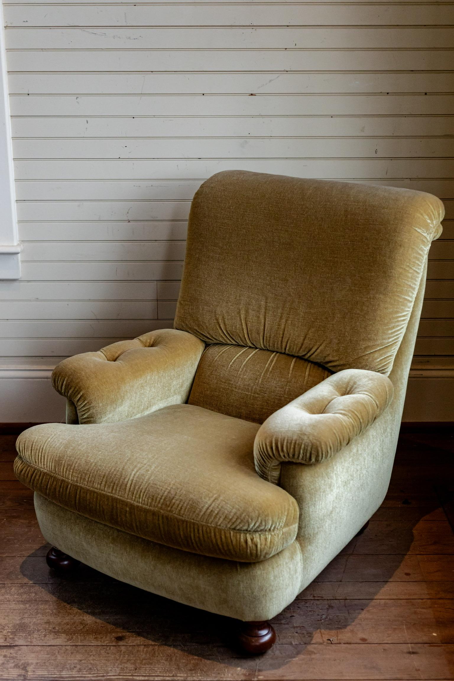 Authentic original vintage chair in a beautiful golden mohair chair. 
