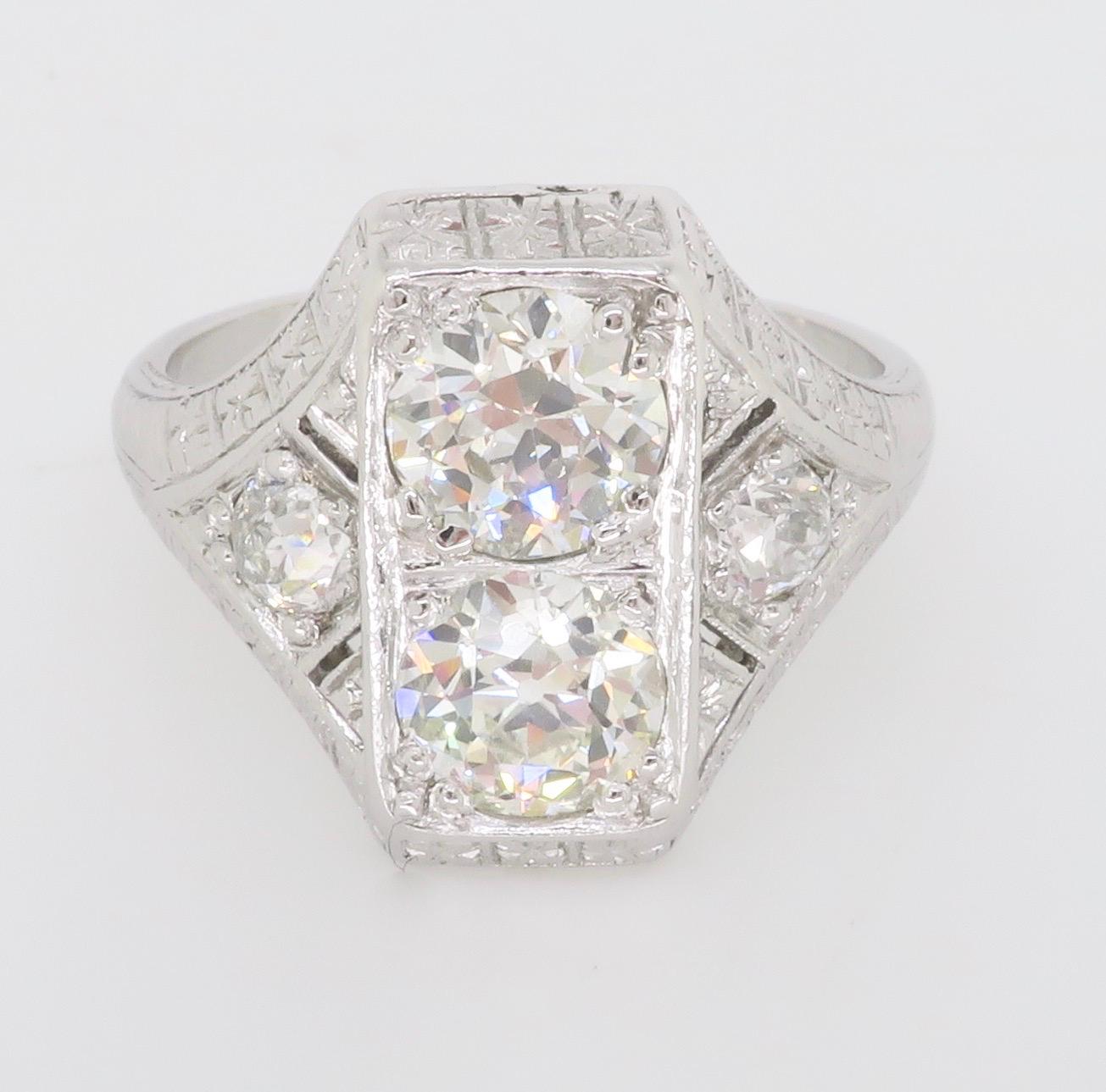 Vintage Moi Et Toi Diamond Ring Made in Platinum 2