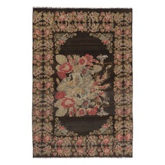 Vintage Moldovan Bessarabian Kilim, Rich Brown with Floral Sprays - Rug
Kilim Vintage Moldovan Bessarabian Kilim, Rich Brown with Floral Sprays - Rug
Kilim