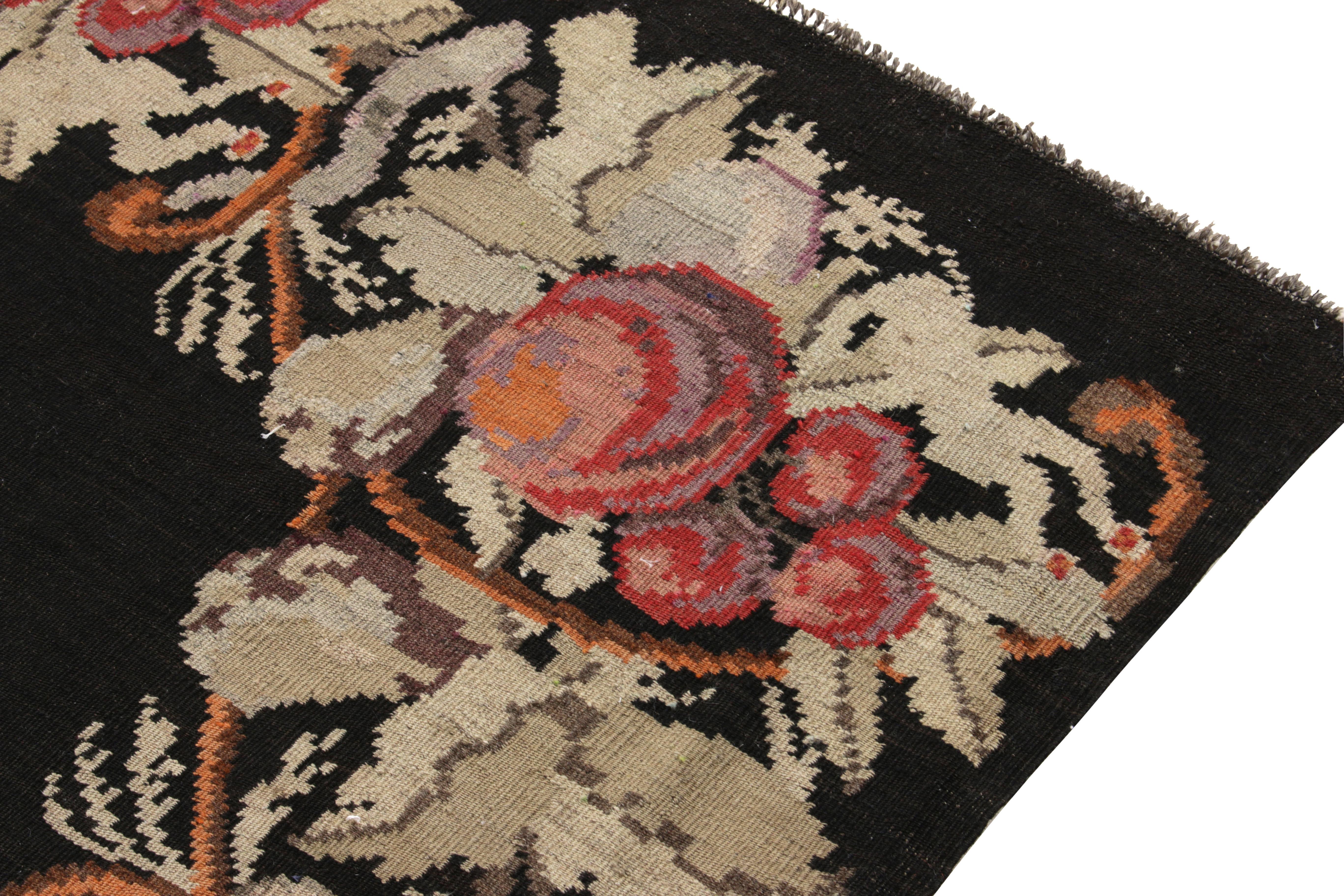 Turco Kilim Bessarabico d'epoca, nero con pitture di leoni e fiori - Rug & Kilim in vendita