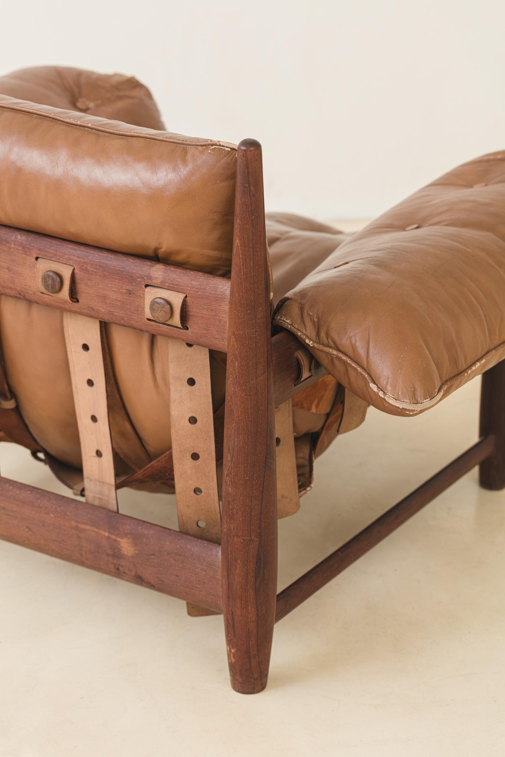 Vintage 'Mole' Rosewood Armchair with Ottoman by Sergio Rodrigues, 1957, Brazil For Sale 5