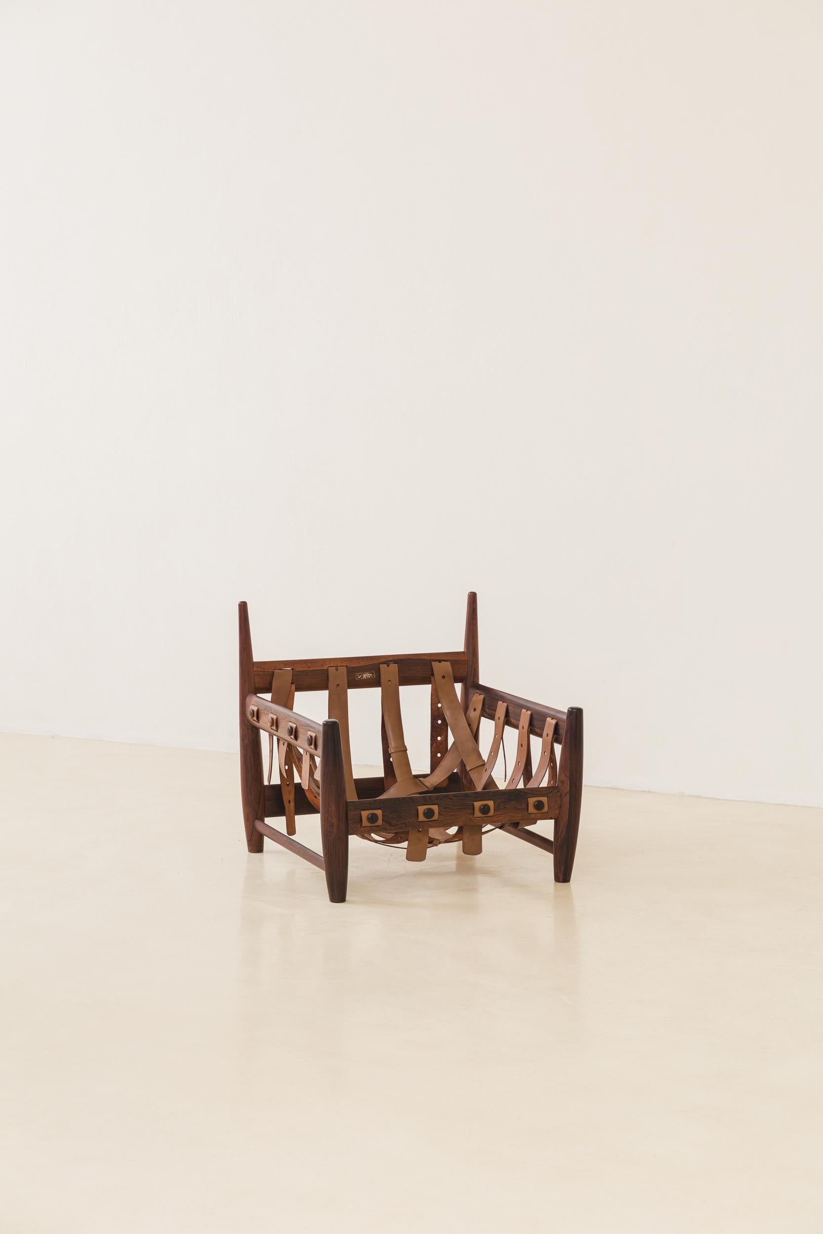 Vintage 'Mole' Rosewood Armchair with Ottoman by Sergio Rodrigues, 1957, Brazil For Sale 8