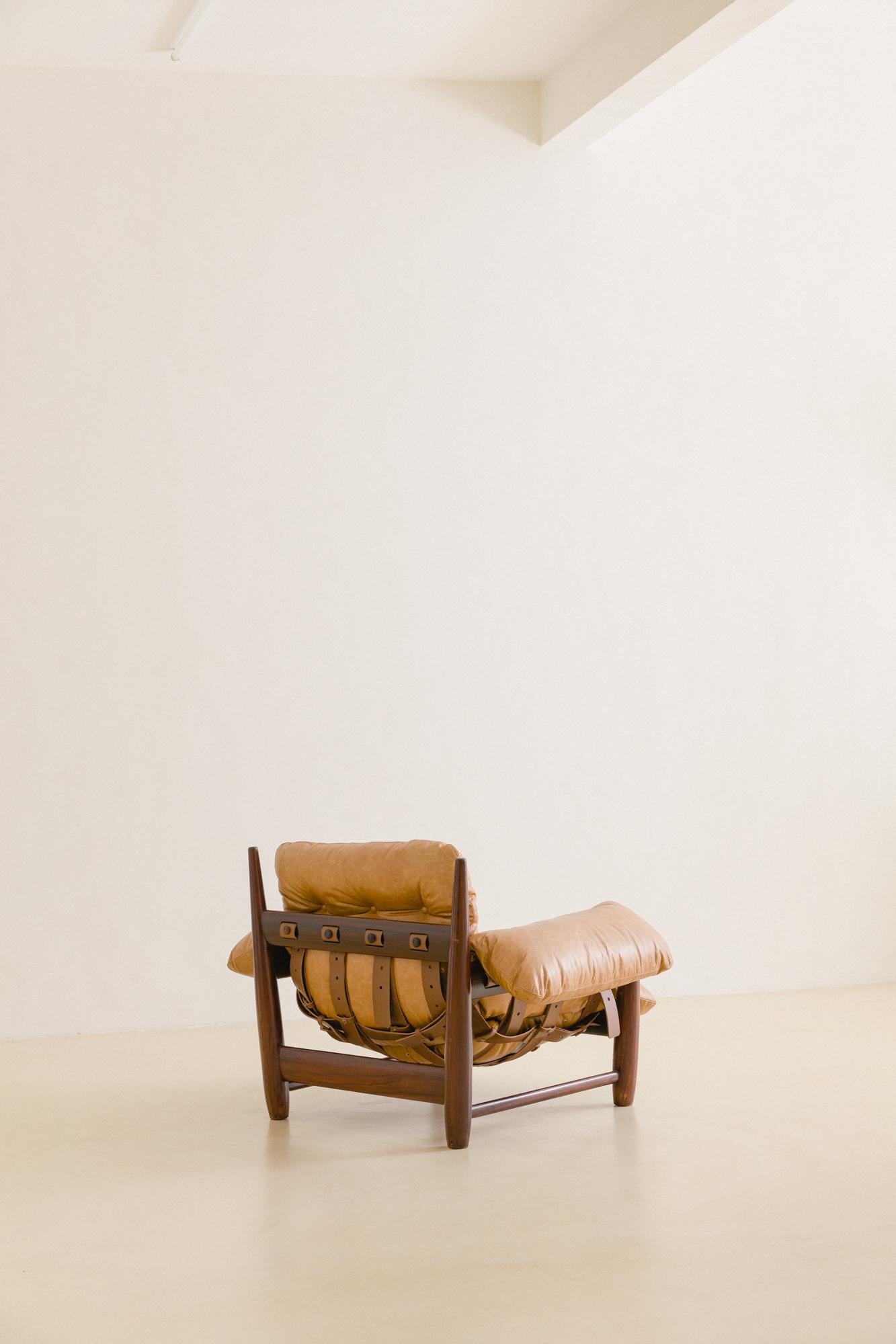 Vintage 'Mole' Rosewood Armchair with Ottoman by Sergio Rodrigues, 1957, Brazil 1