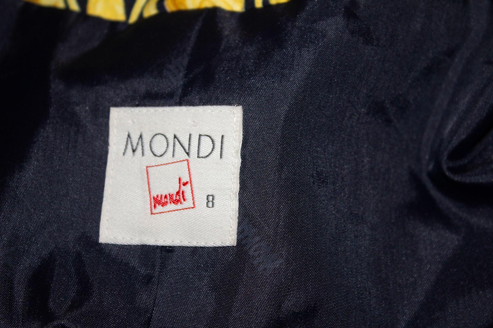 Vintage Mondi , Amarillo y Negro  Chaqueta estilo Versace en venta 4
