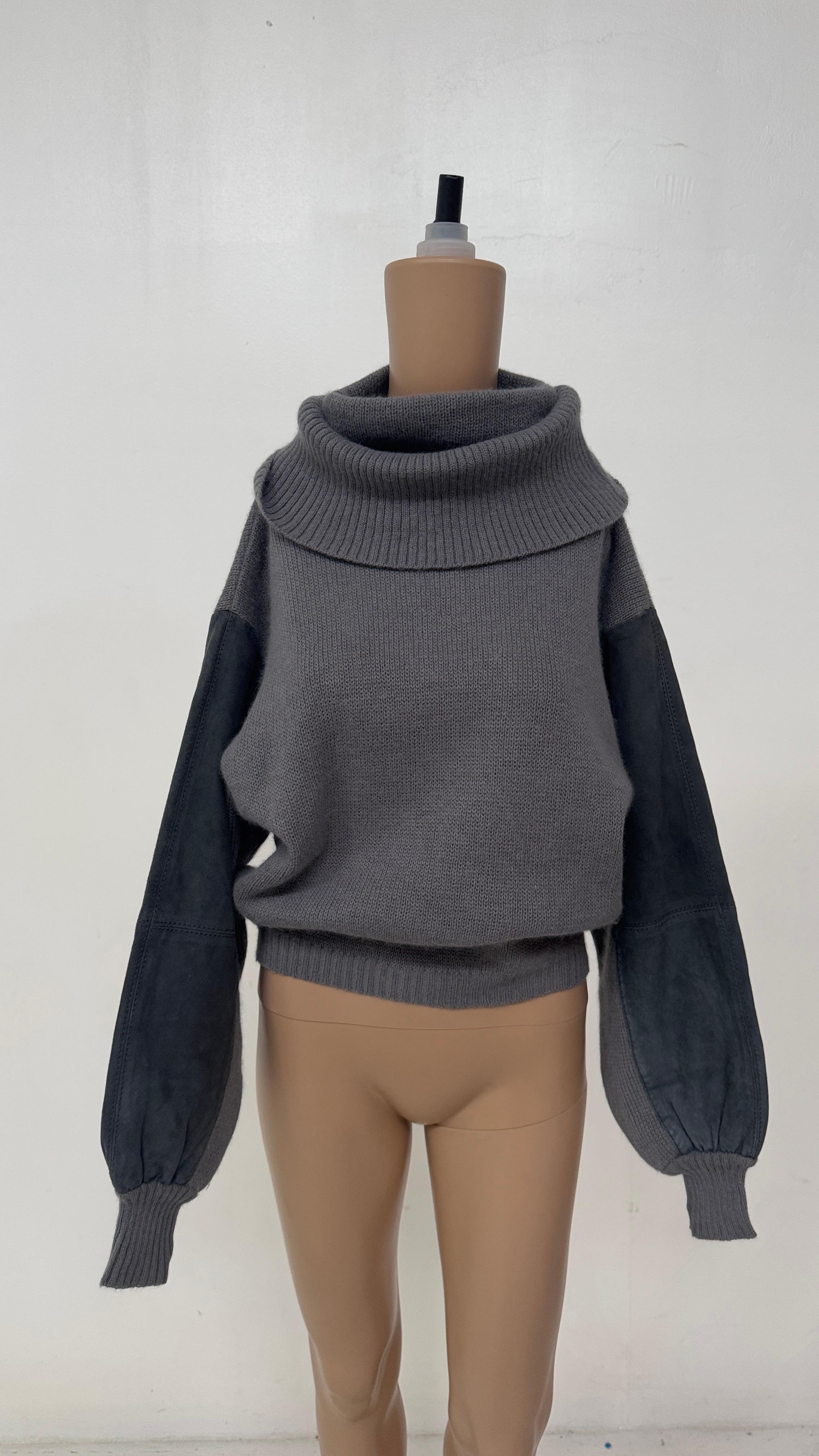 Vintage “Mondrian” Wool Turtleneck Sweater with Suede Inserts - No import duty! in vendita 9