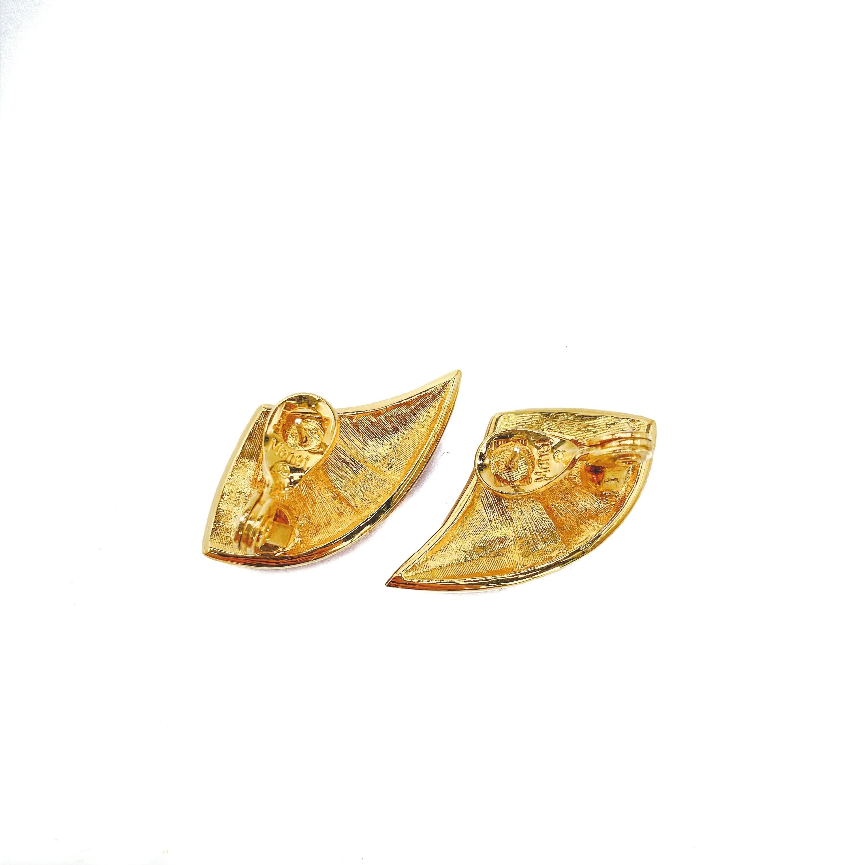vintage monet earrings gold