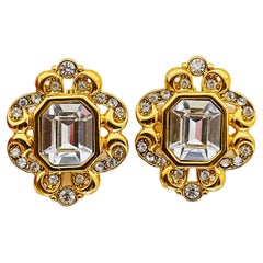 Retro MONET gold crystal designer runway clip on earrings 