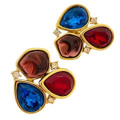 Vintage MONET gold rhinestone clip on designer runway earrings