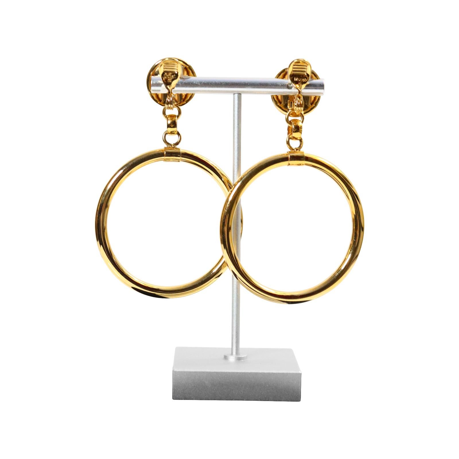 Vintage Monet Gold Tone Dangling Hoop Earrings, circa 1980s In Good Condition In New York, NY