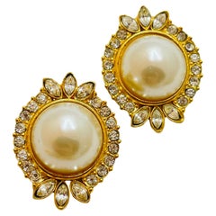 Vintage gold pearl rhinestone clip on earrings