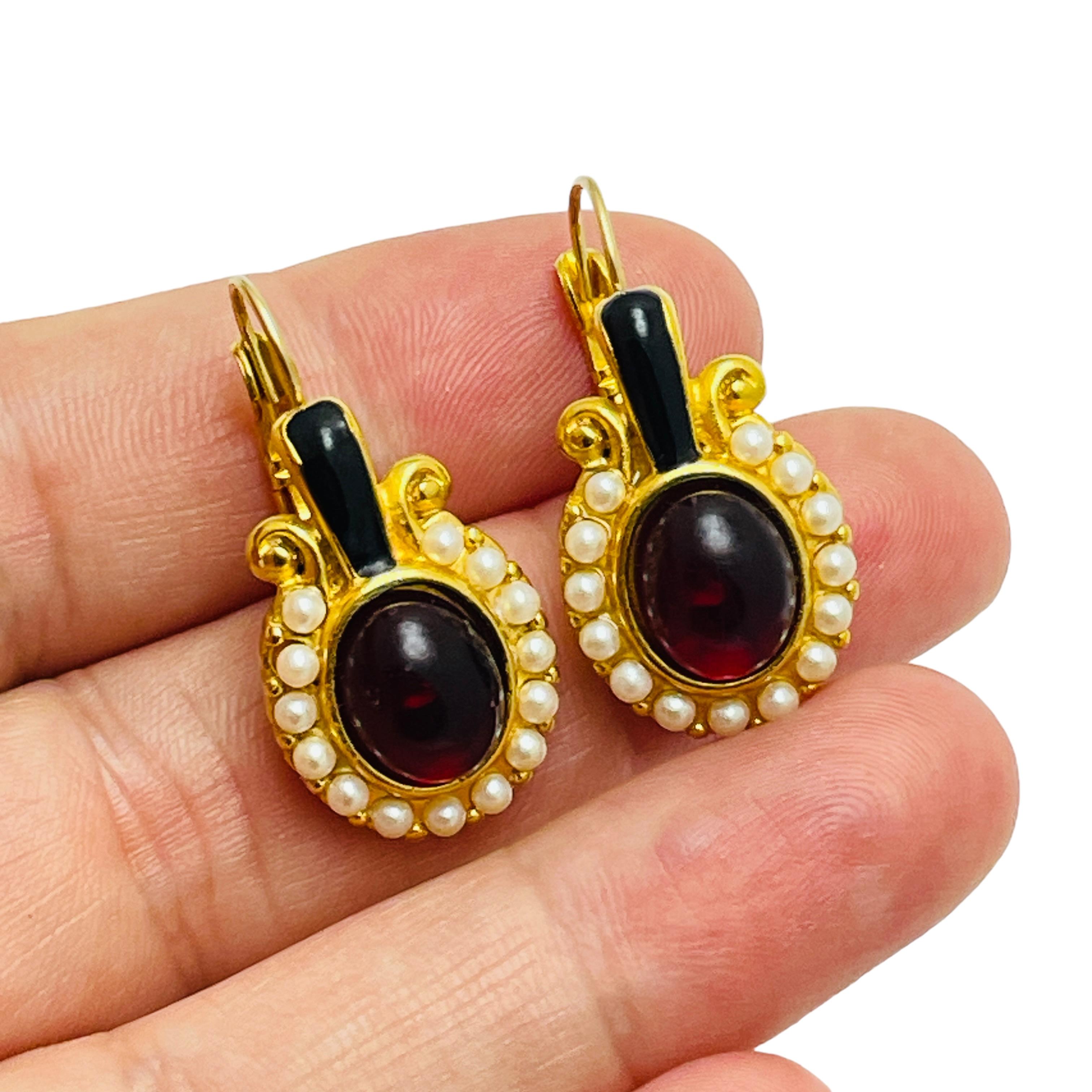 Women's Vintage MONET signed gold pearl glass drop designer earrings