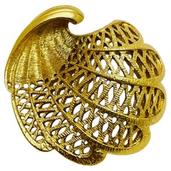 Vintage MONET signed gold tone designer brooch