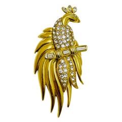 Vintage MONET signed gold tone rhinestones bird  designer brooch
