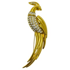 Vintage MONET signed gold tone rhinestones peacock bird designer brooch