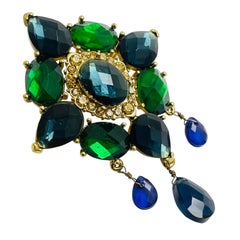 Vintage MONET signed gold tone sapphire emerald glass designer brooch