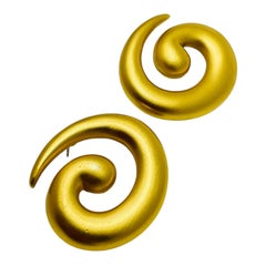 Vintage MONET signed matte gold tone swirl modern designer earrings