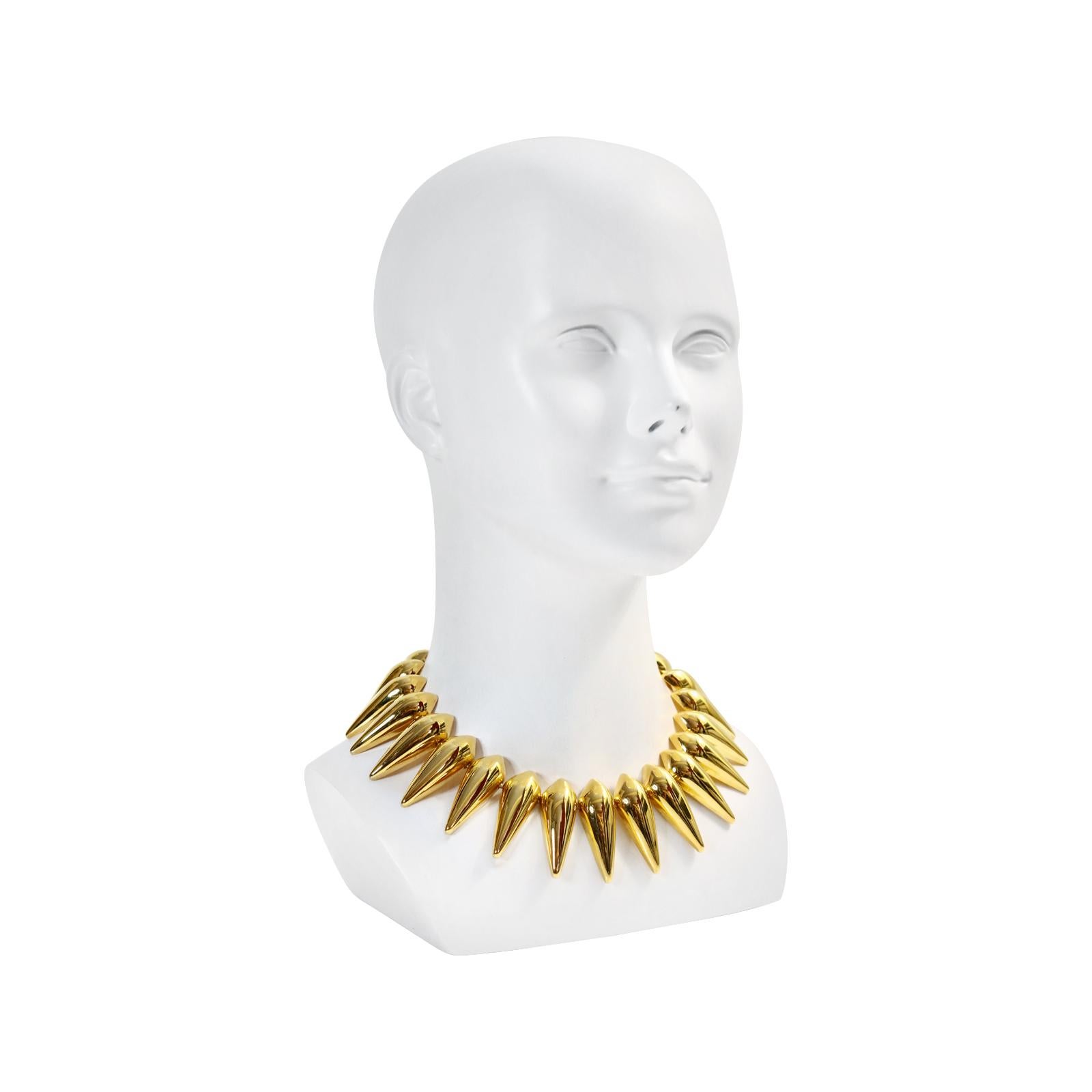 Vintage Monet Spiky Gold Tone Necklace Circa 1970s In Good Condition For Sale In New York, NY