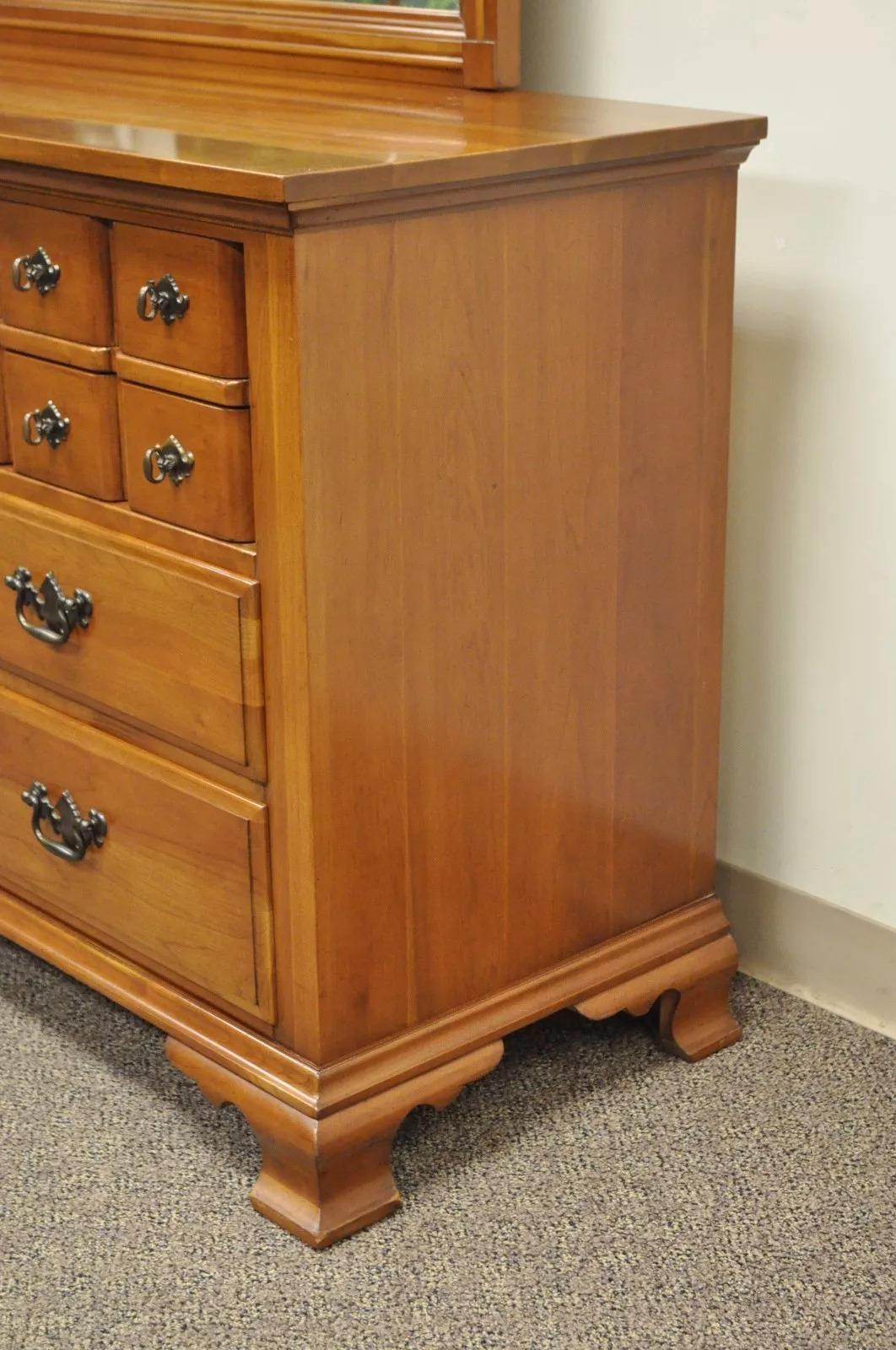 20th Century Vintage Monitor American Emblem Colonial Cherry Wood Long Dresser Chest & Mirror For Sale