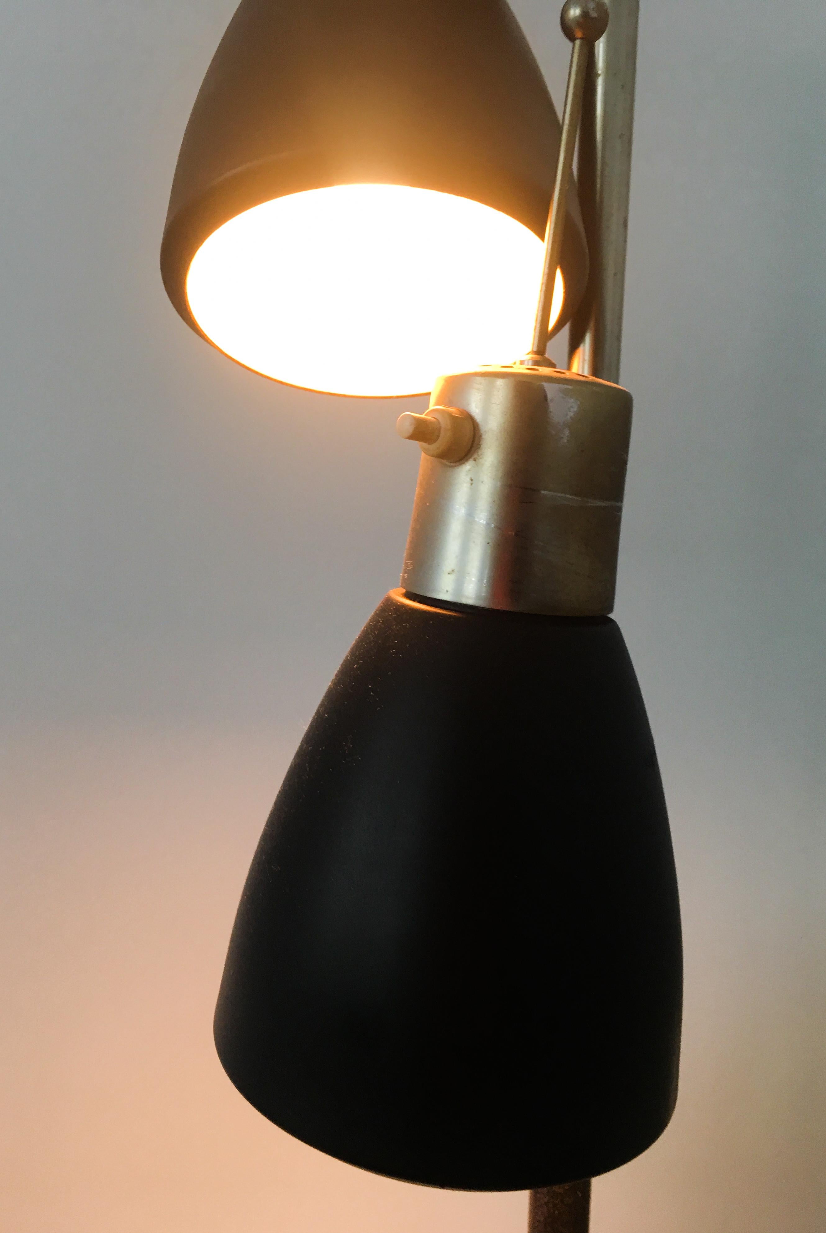 Vintage Monix Floor Lamp 3 Orientable Spots, Édition 1960 For Sale 2