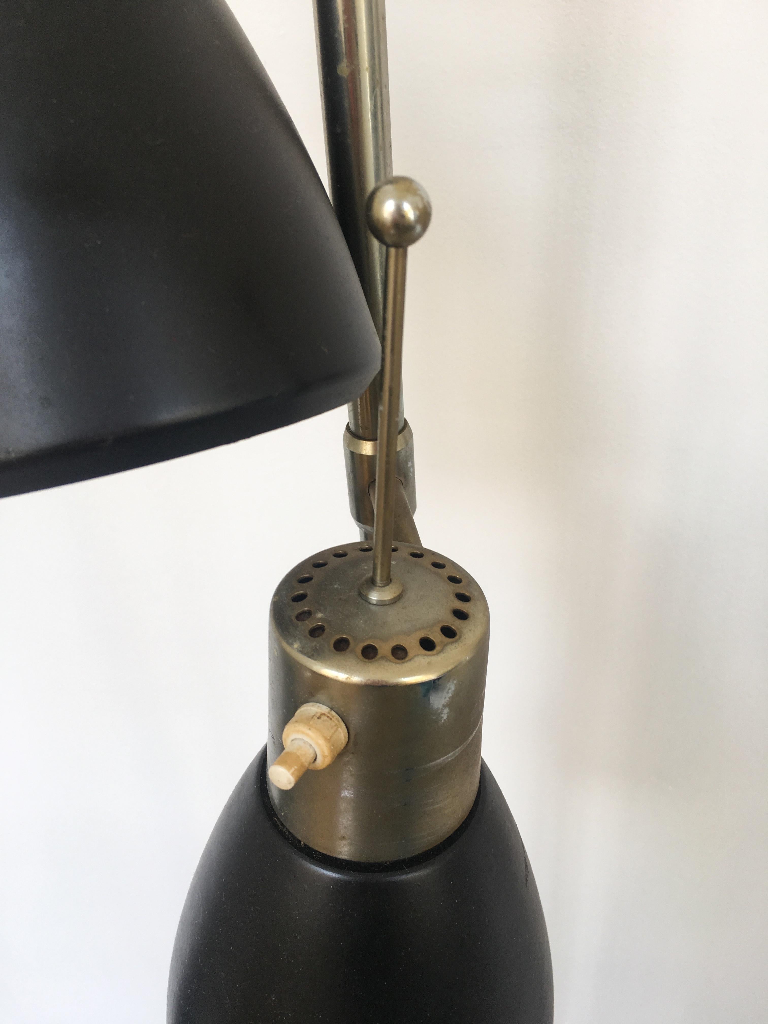 Vintage Monix Floor Lamp 3 Orientable Spots, Édition 1960 Bon état - En vente à Paris, France