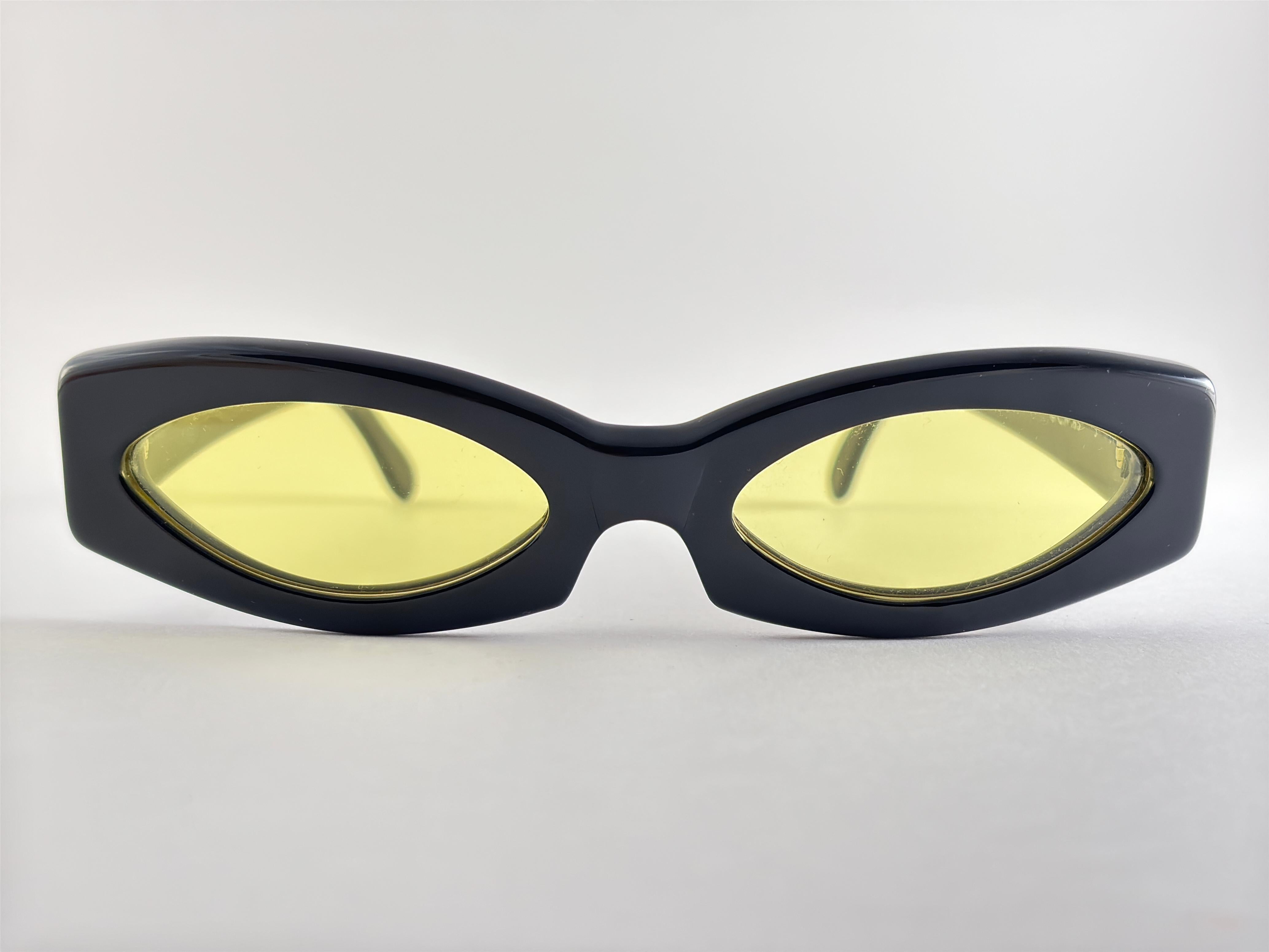 Vintage Montana 511 Black Rectangular Handmade France 90'S Sunglasses en venta 7