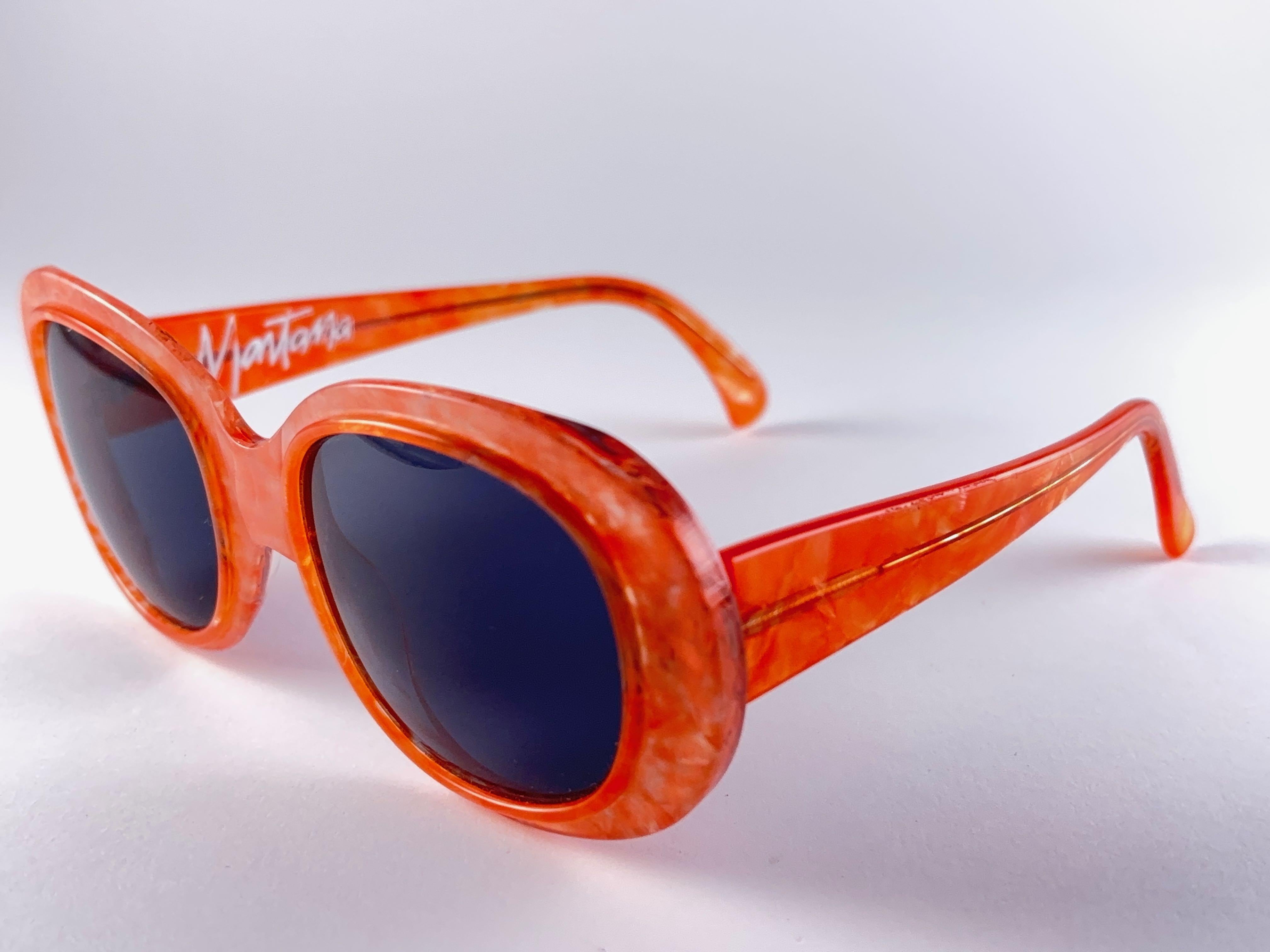 Women's or Men's Vintage Montana Tangerine Marble Pattern Frame France Sunglasses 1980'S For Sale