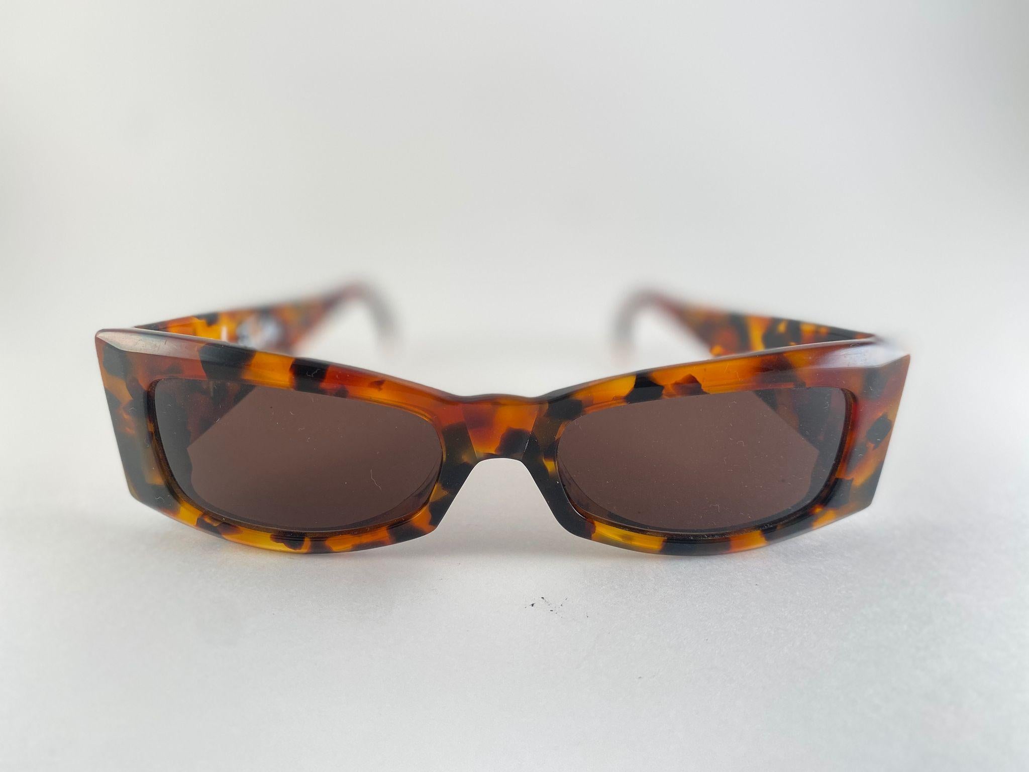 Vintage Montana Tortoise 5601 281 Handmade in France Sunglasses 1980's For Sale 1