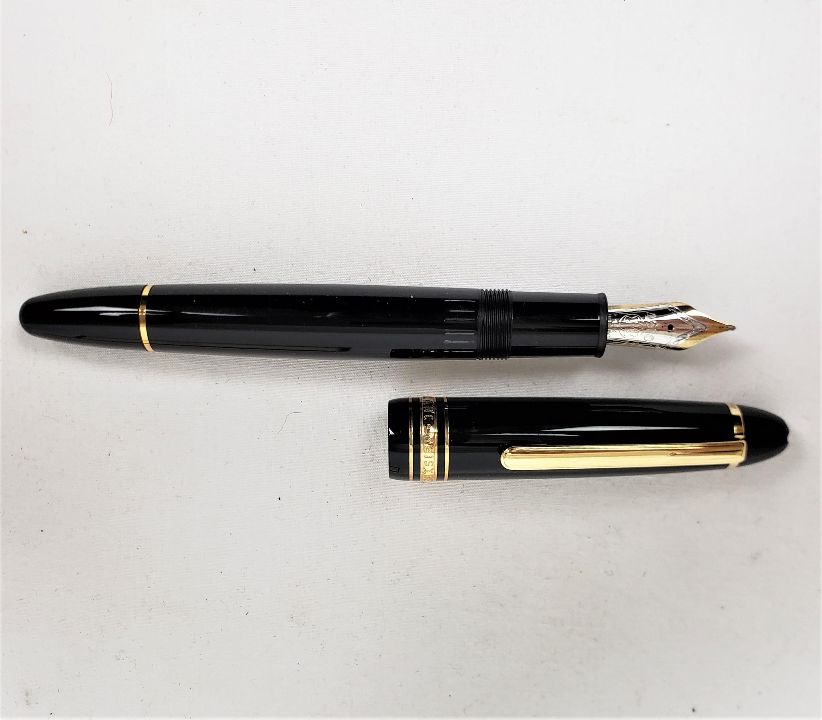 Gold Vintage Montblanc Meisterstuck Classique Fountain Pen with Papers & Boxes For Sale