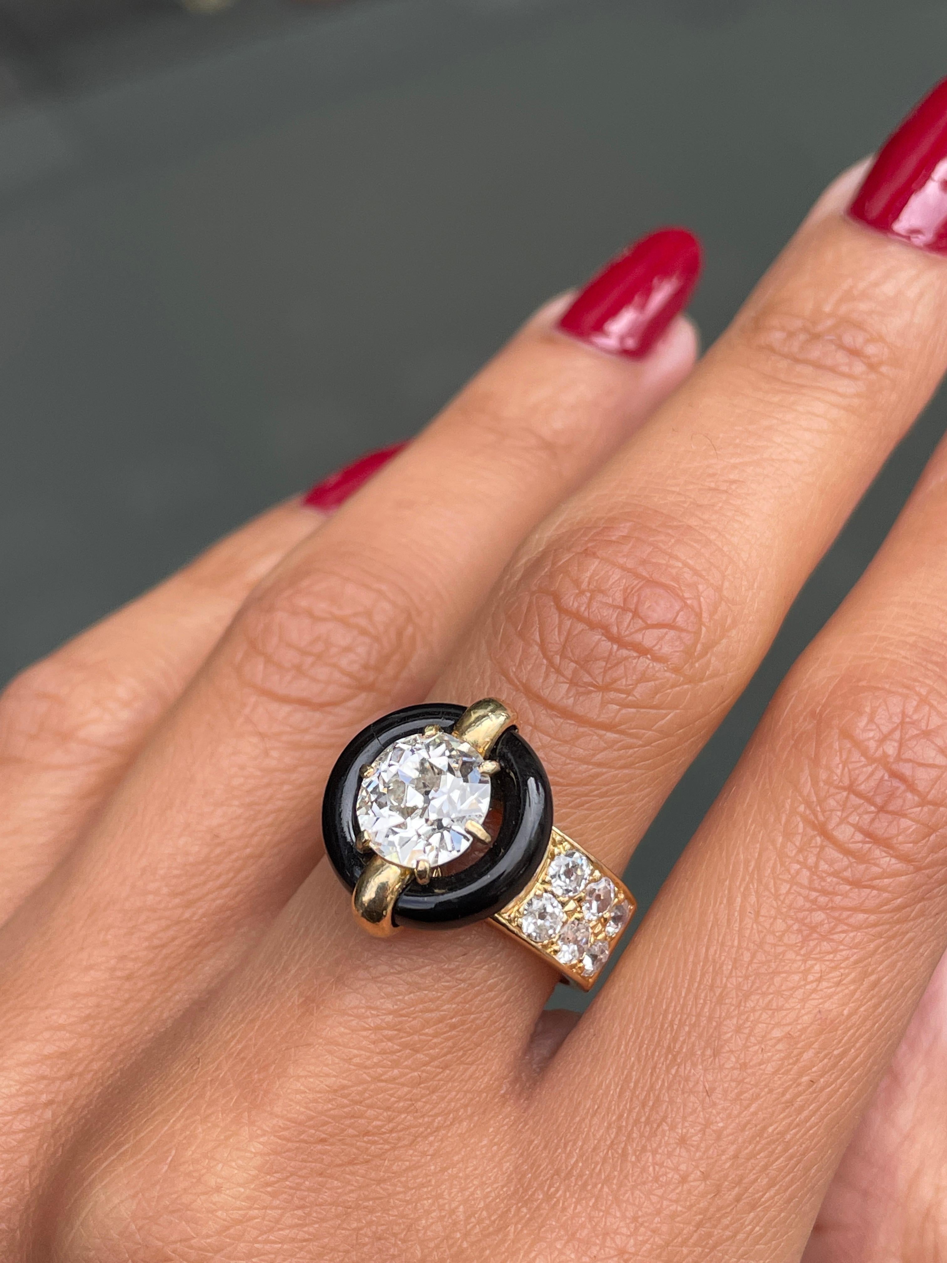 Round Cut Vintage Montres Mauboussin 1.84ct Old Cut Diamond and Onyx 18K Gold Ring, French For Sale