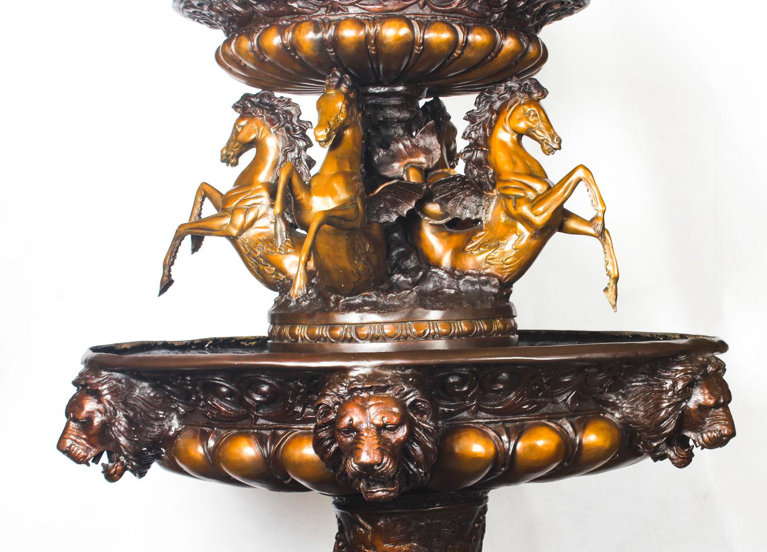 Monumentaler italienischer Barockbrunnen aus Bronze im Vintage-Stil des 20. Jahrhunderts 2