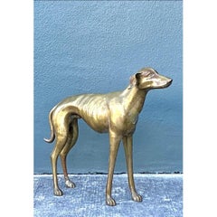 Vintage-Greyhound aus Messing in Monumentalausführung