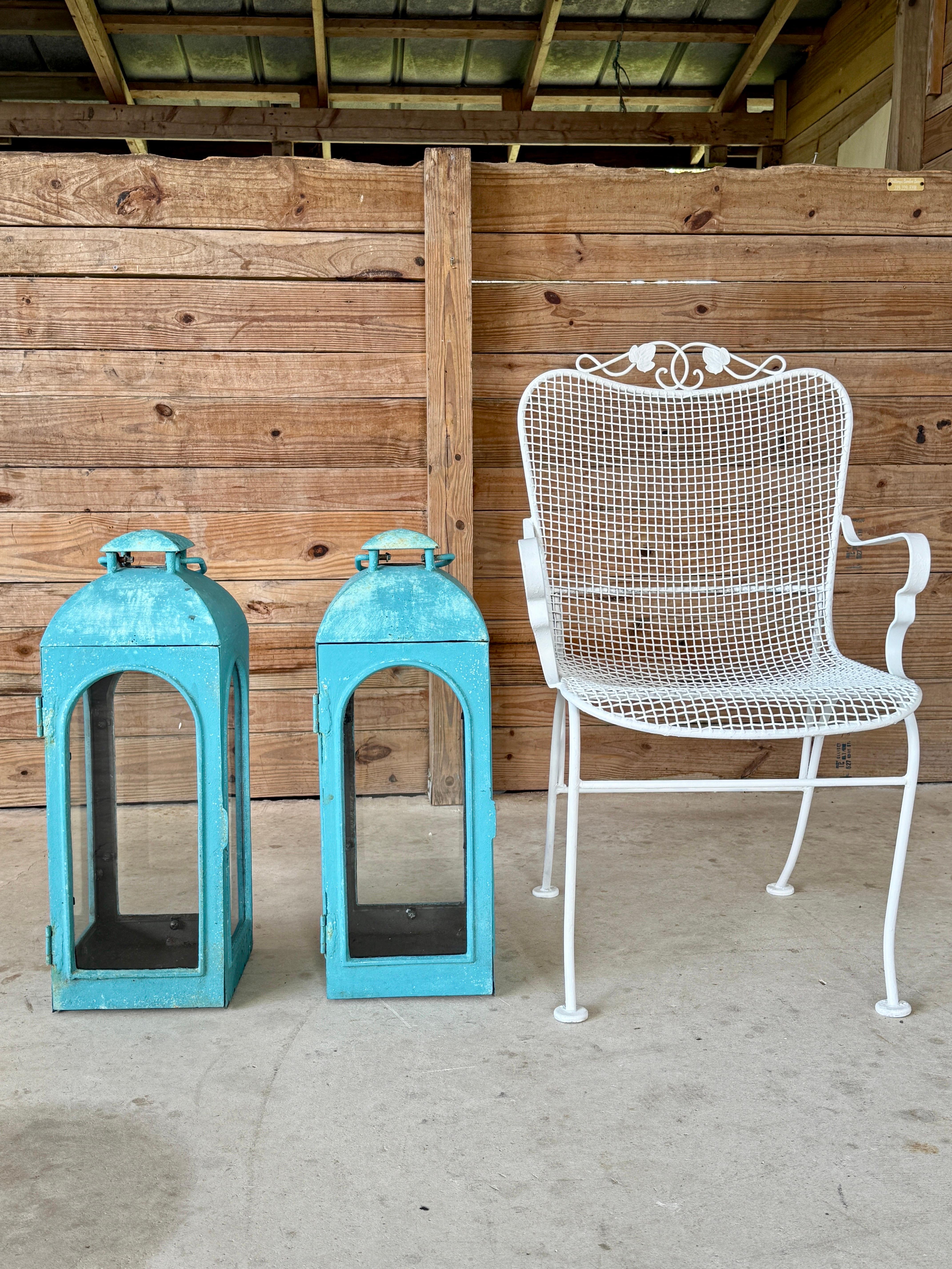 Lanterne monumentali d'epoca in ghisa con finitura turchese invecchiato - Coppia in vendita 5