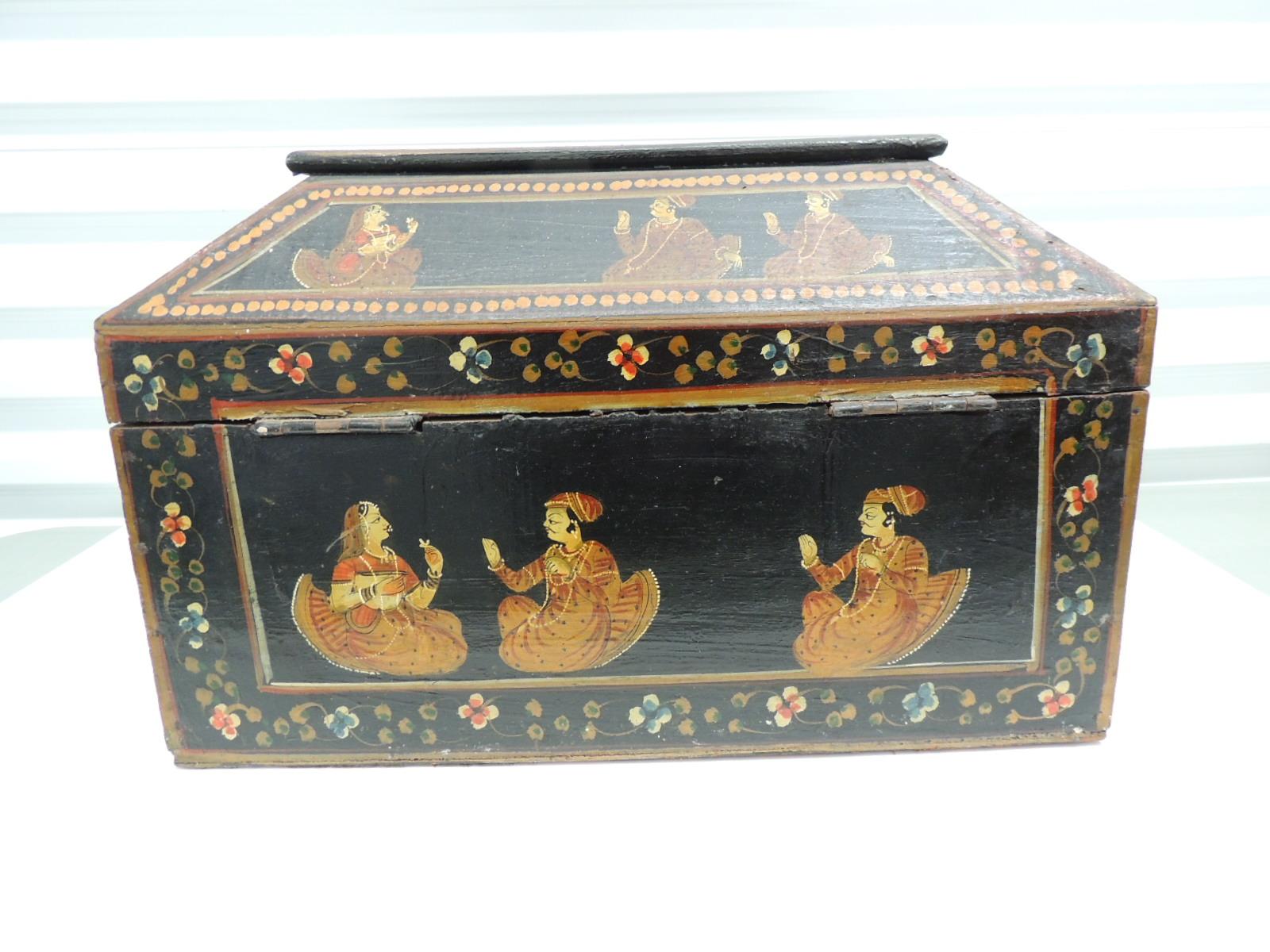 Large Scale Vintage Hand-Painted Indian Decorative Box 1