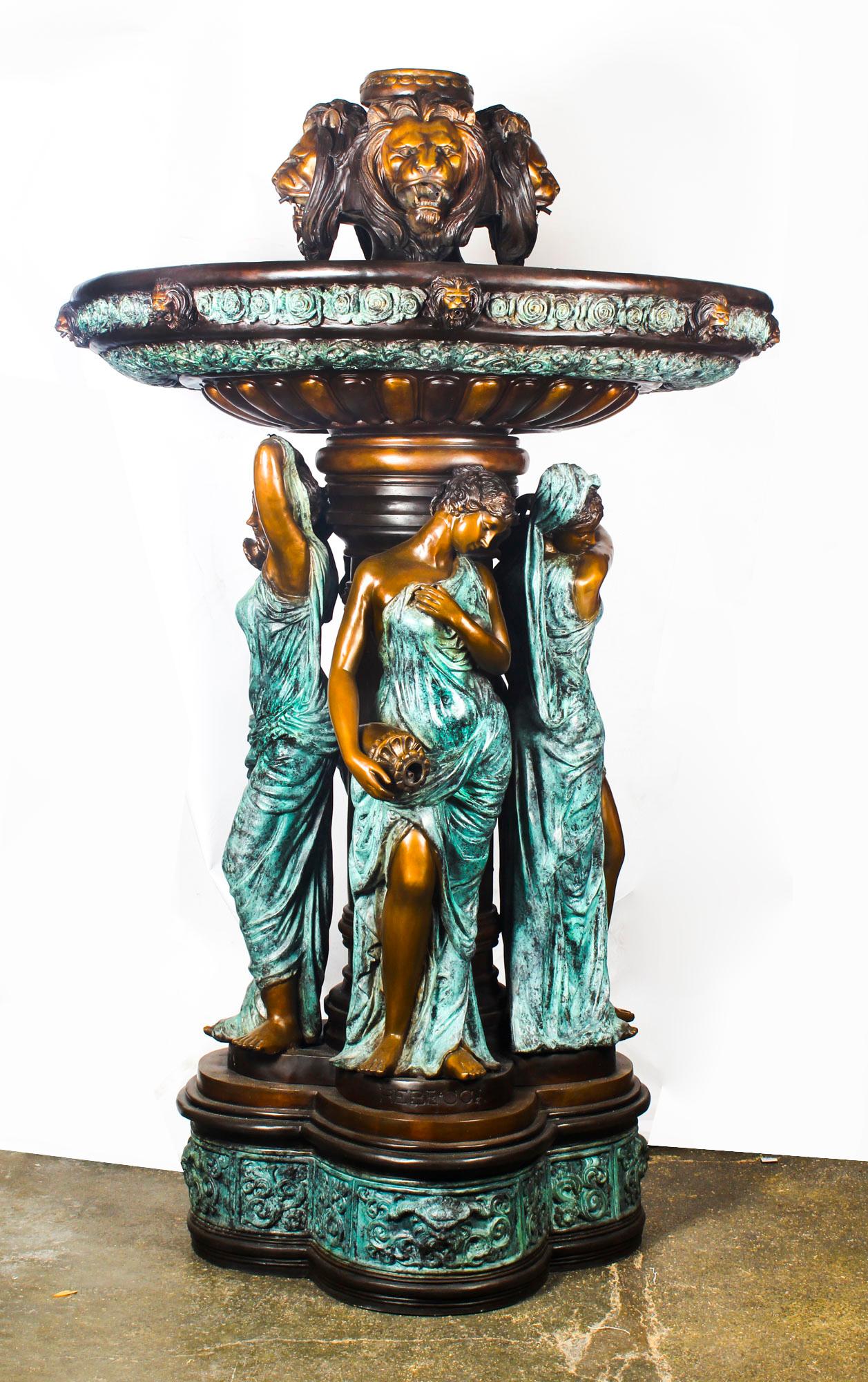 Vintage Monumental Neo-Classical Revival Bronze Sculptural Pond Fountain 20th C For Sale 3