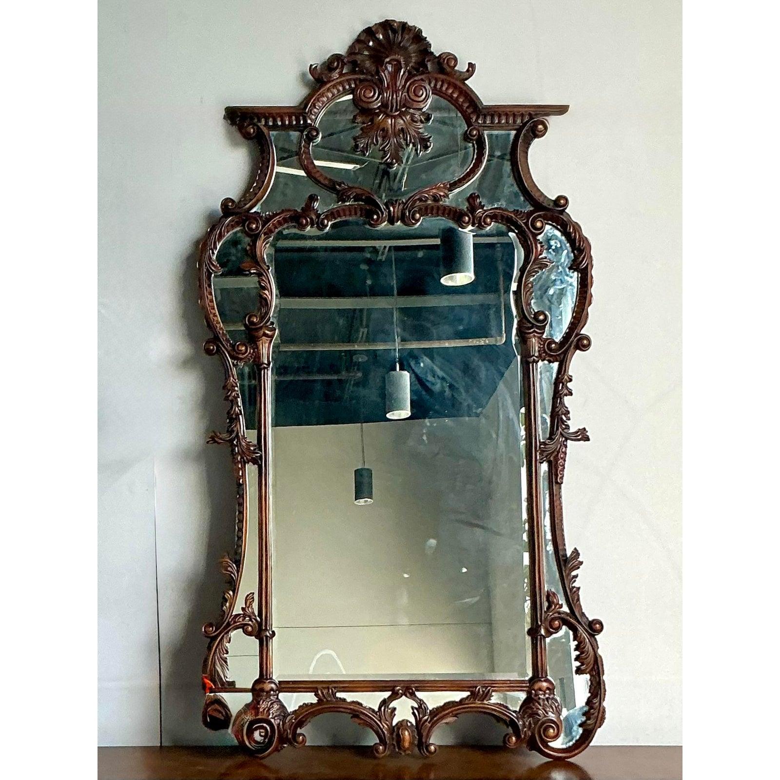 Vintage Monumental Rokoko geschnitzt Wood Mirror (Italienisch) im Angebot