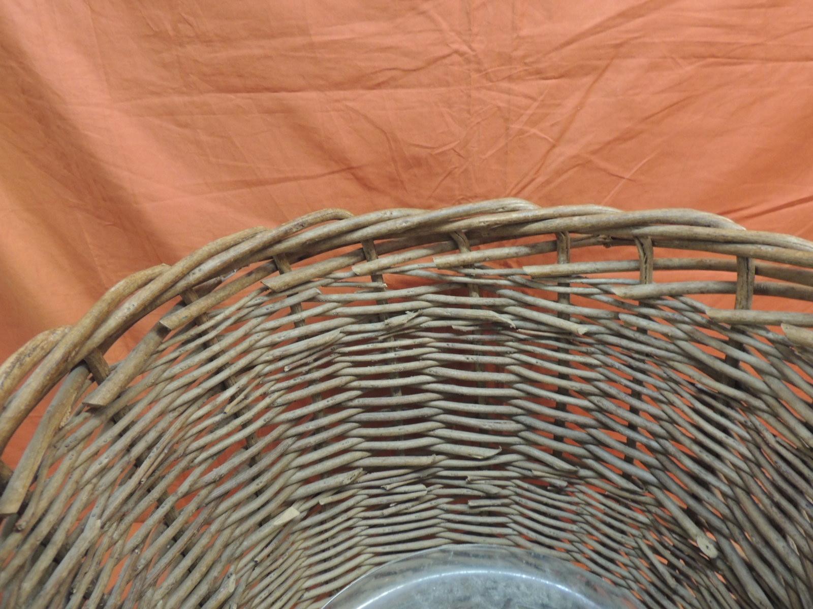 Country Vintage Monumental Round Willow Planter/Basket