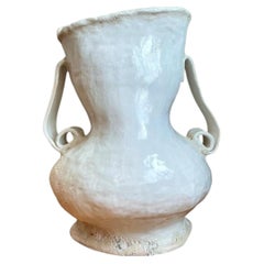 Jarrón vintage monumental de cerámica blanca con dos asas