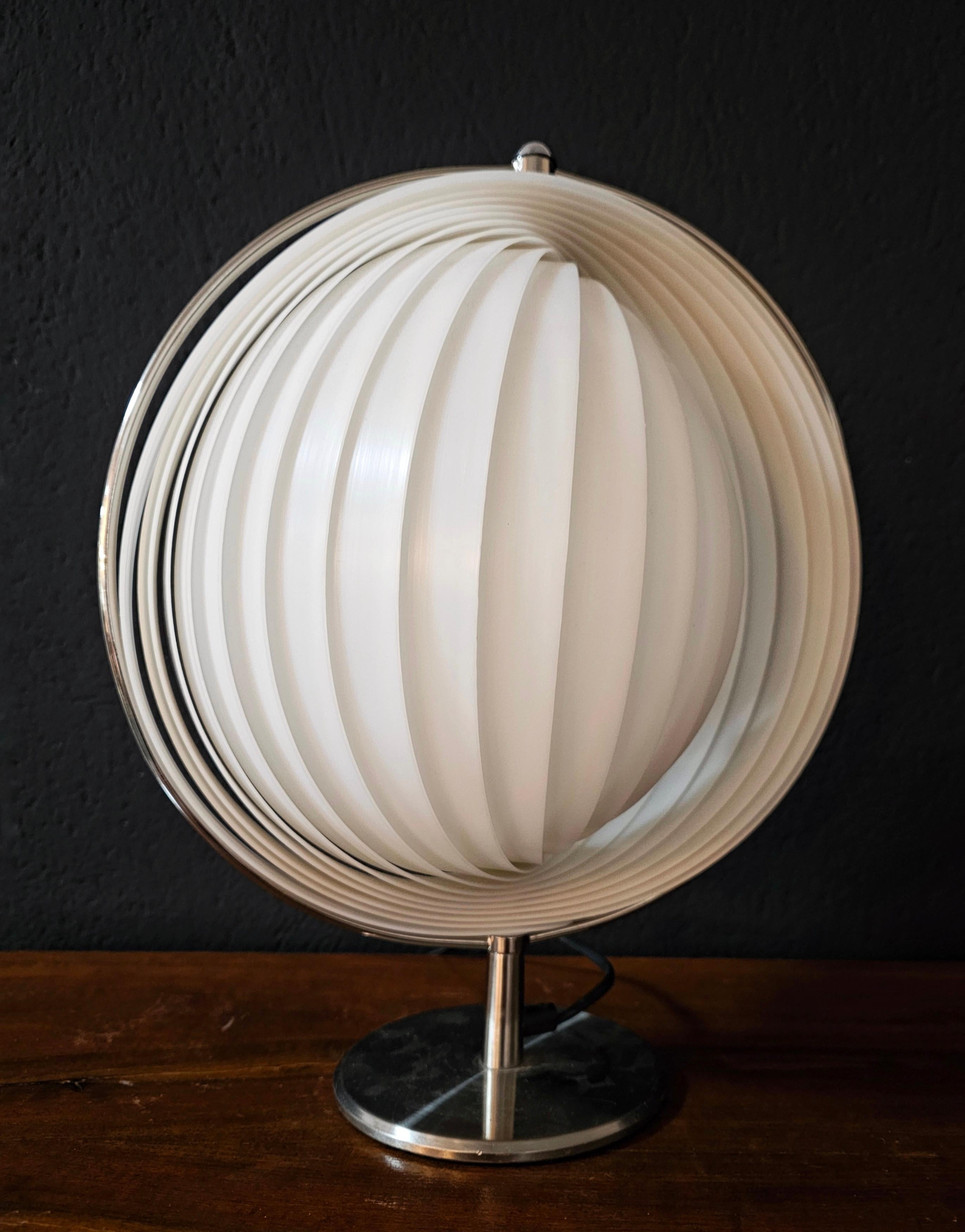 kare design moon lamp