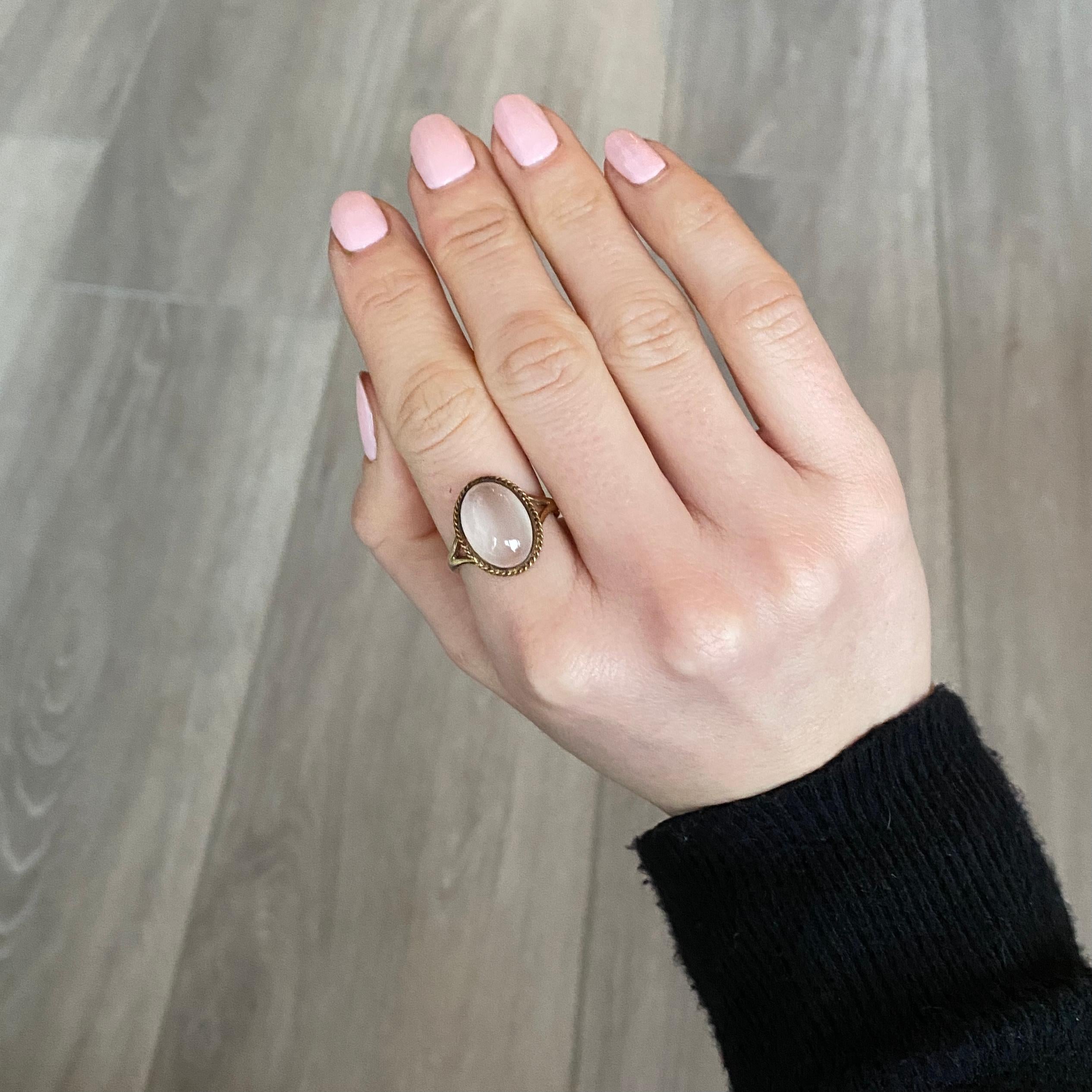 Vintage Mondstein und 9 Karat Gold Ring für Damen oder Herren