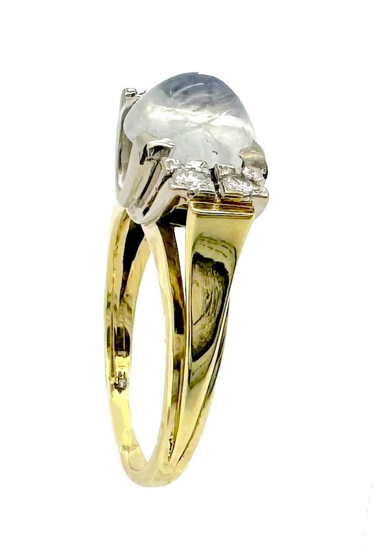 Post-War Vintage Moonstone Cabochon Diamond 14K Yellow and White Gold Ring For Sale
