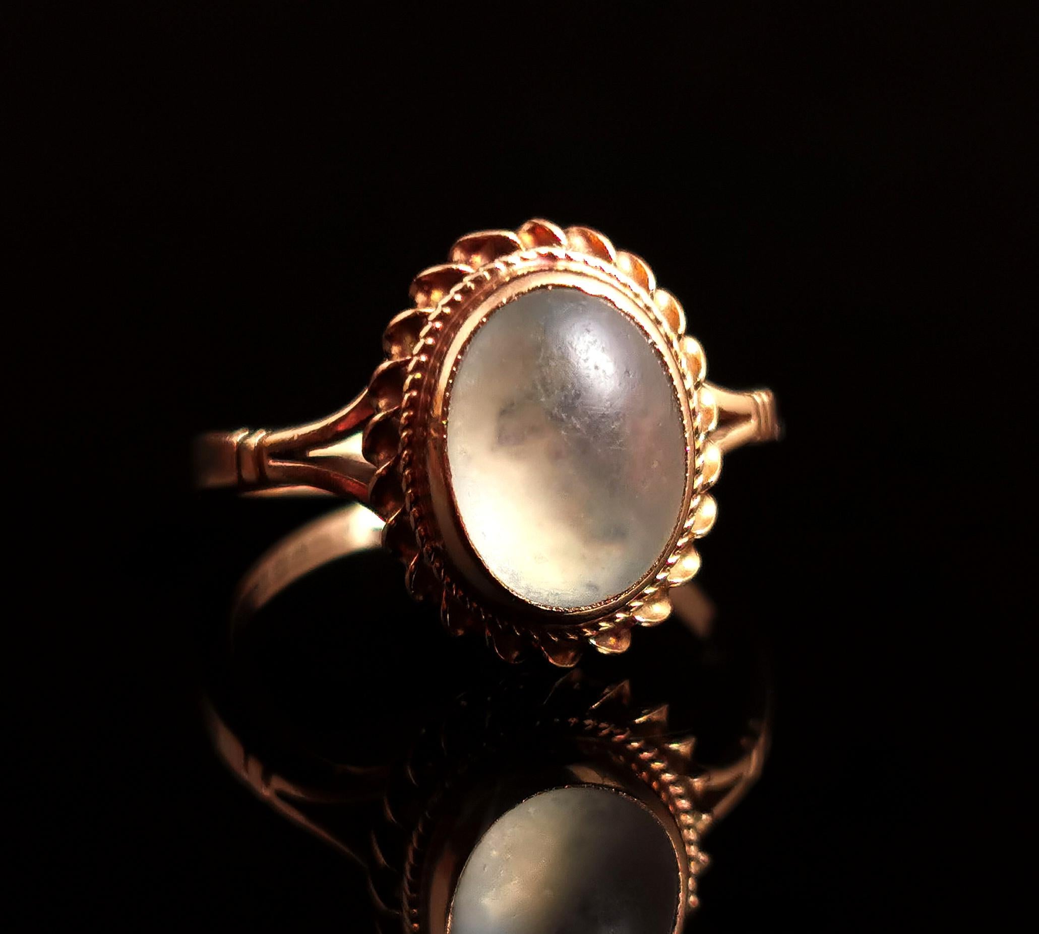 Women's Vintage Moonstone Cabochon Ring, 9 Karat Yellow Gold