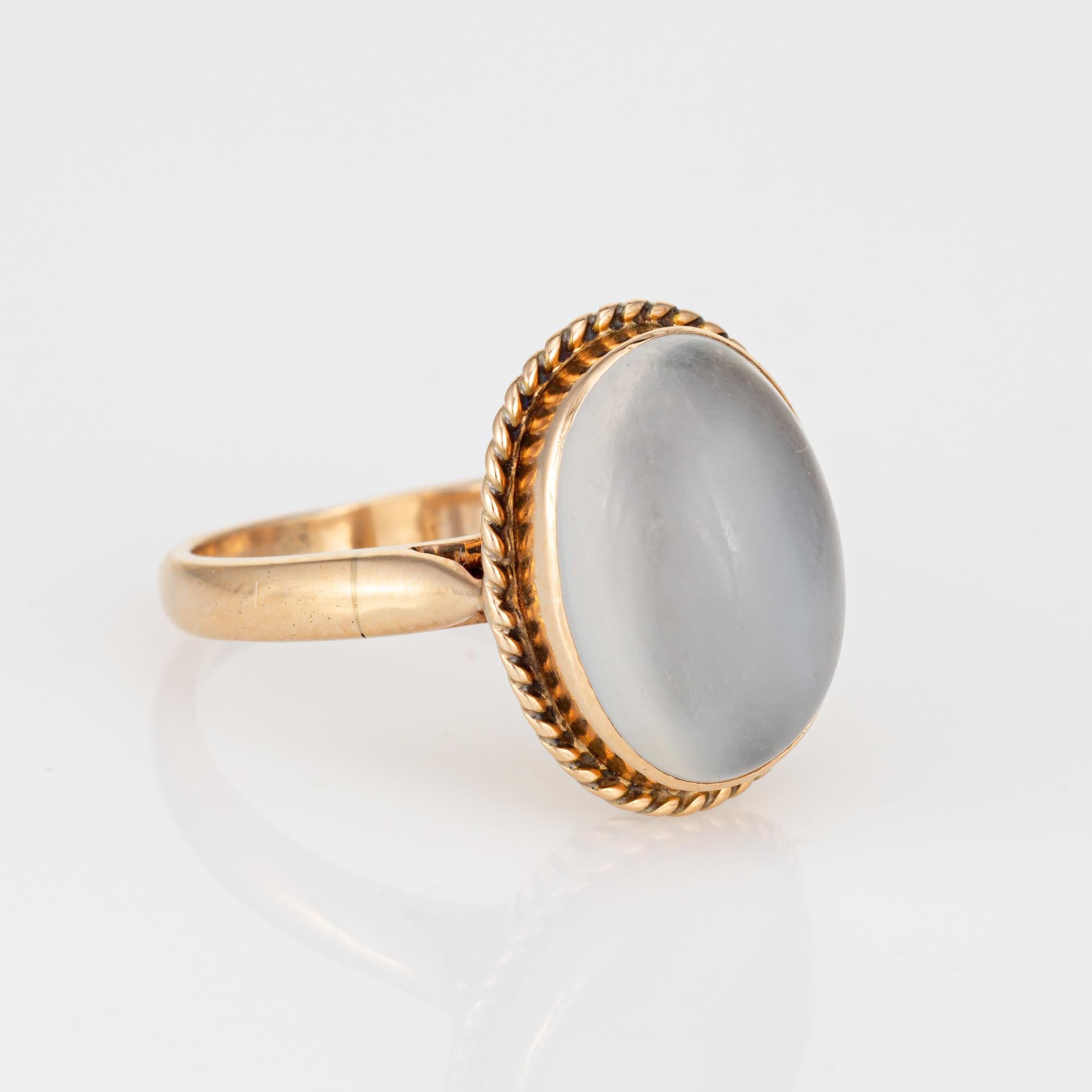 Retro Vintage Moonstone Ring Mid Century 18k Yellow Gold 5.25 Oval Cocktail Jewelry  For Sale