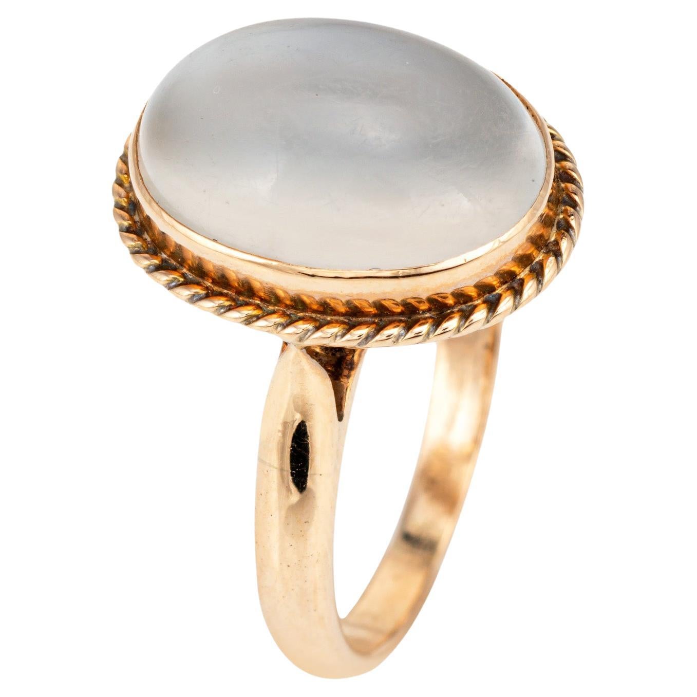 Vintage Moonstone Ring Mid Century 18k Yellow Gold 5.25 Oval Cocktail Jewelry  For Sale