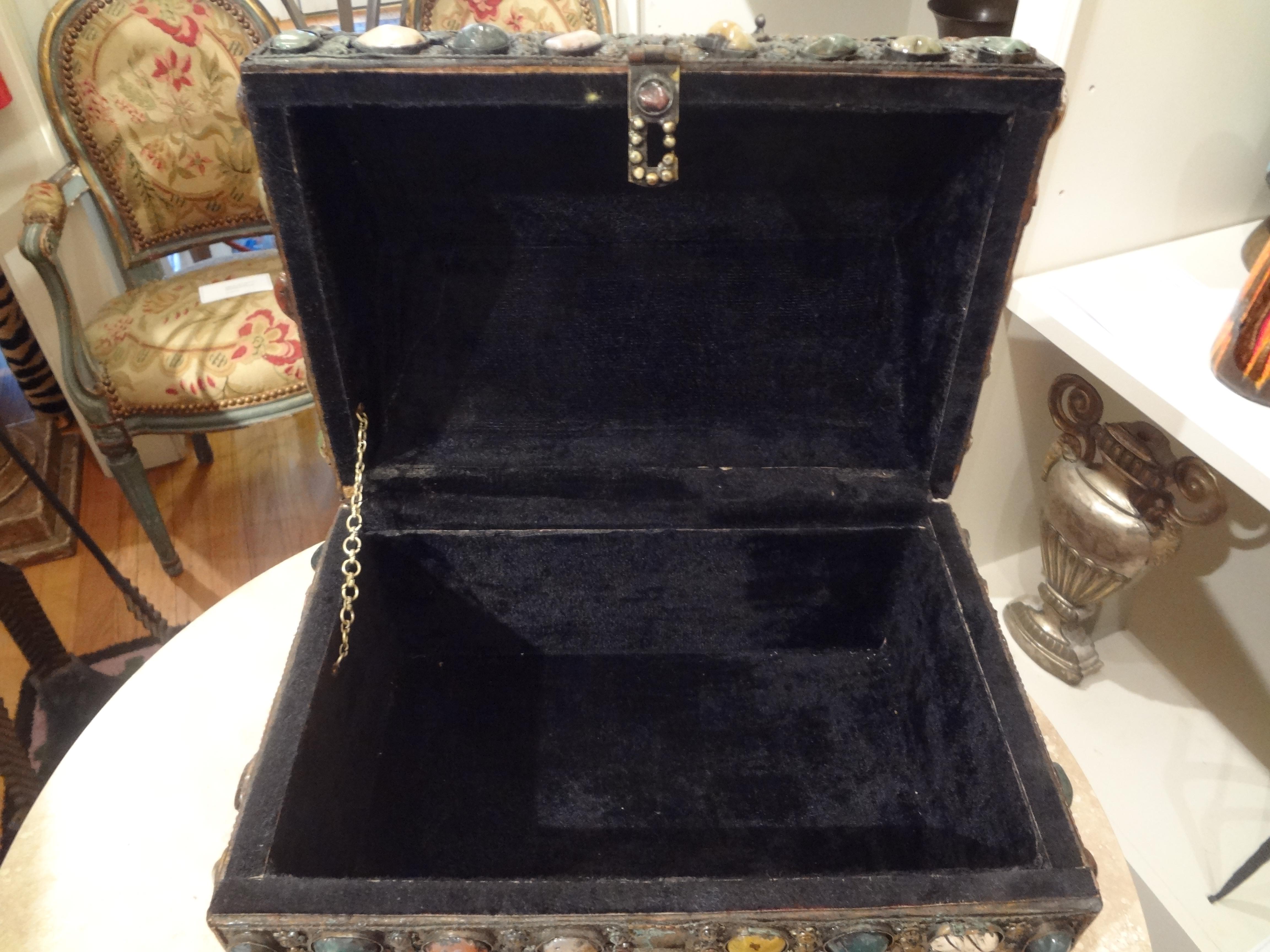 Vintage Moorish Agate Encrusted Box For Sale 4