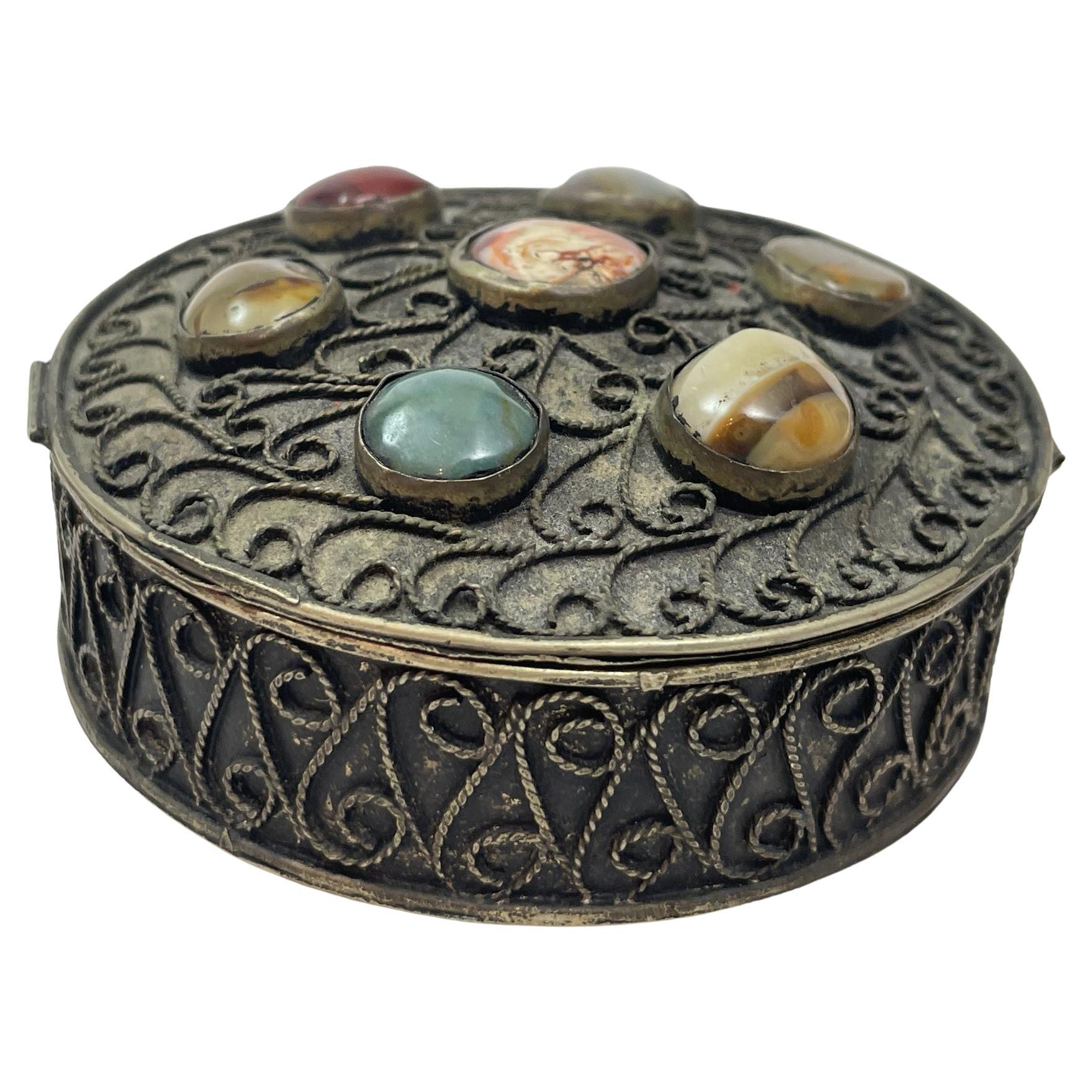 Caja morisca vintage Sajai con piedras semipreciosas