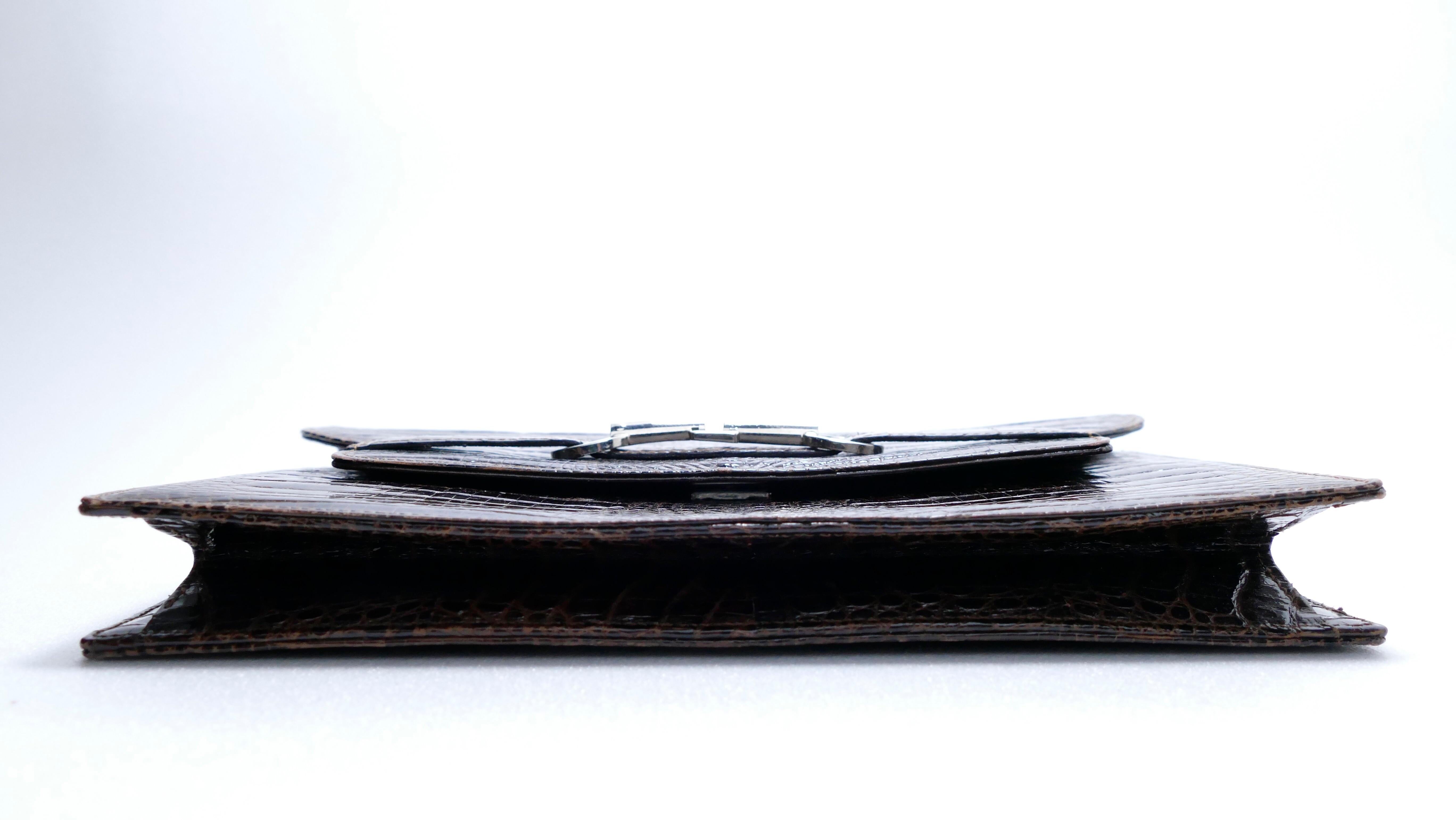 Vintage Morabito Paris Shiny Brown Crocodile Silver Hardware Clutch Handbag 1970 en vente 5