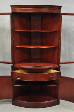 Vintage Morganton Duncan Phyfe Mahogany Bow Front Corner China Cabinet Curio
