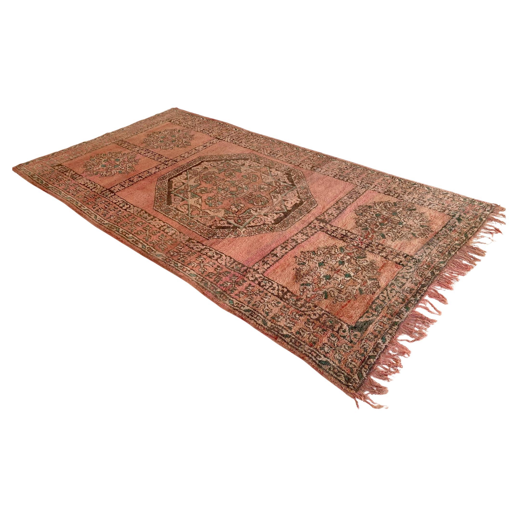 Vintage Moroccan Ait Yacoub rug - Peach fuzz - 7.1x13.3feet / 217x407cm
